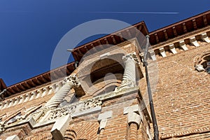 Mogo?oaia Palace part of the western facade