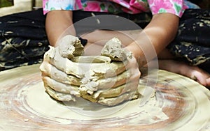 molding pottery by hand