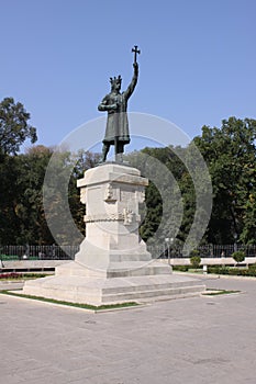 MOLDOVA CHISINAu Monument Stefan cel Mare