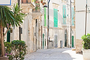 Molfetta, Apulia - Calming atmosphere in the old town of Molfetta