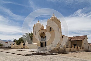 Molinos church on route 40