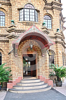 Moller Villa entrance photo