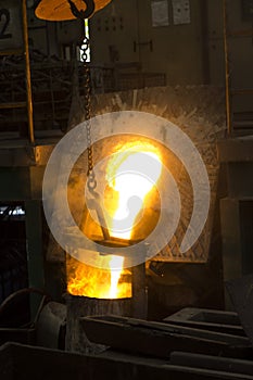 Molten iron molten metal poured in to ladle