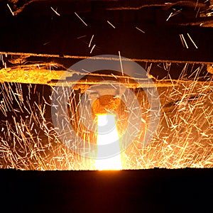 Molten steel pouring