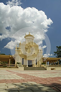 Monasterio de Tarlac philippines