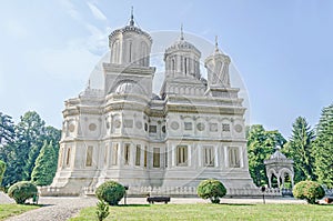 The monastery Curtea de Arges, orthodox church, outdoor courtyard.