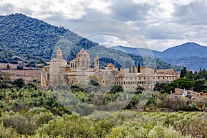 Monastery of Santa Maria de Poblet overview