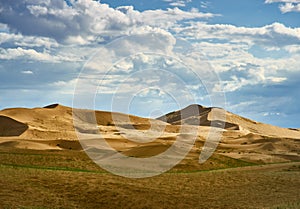 Mongolia. Sands Mongol Els