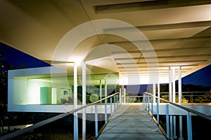 Mongui Maduro Library