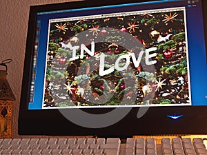 Monitor - light game - in love