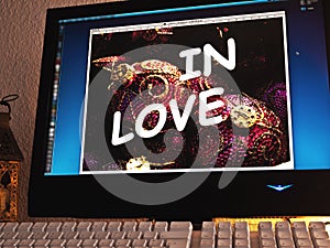 Monitor - light game - in love