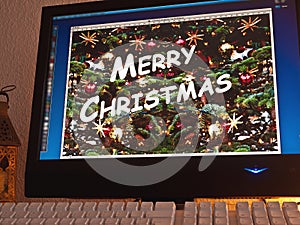 Monitor - light game - Merry Christmas