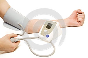 Monitoring blood pressure with tonometer