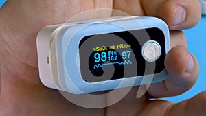 Monitoring man's oxygen saturation by pulse oximeter