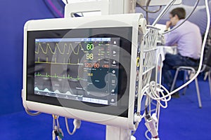 Monitoring of vital signs of the patient