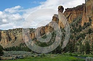 Monkey face, Smith Rock Park