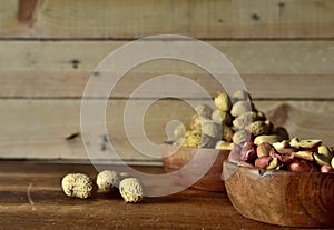 monkey nut peanut with the shell on the bowl