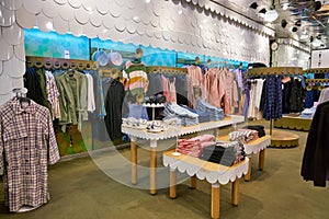 Monki store