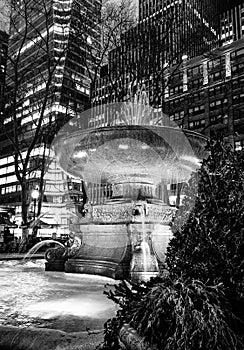 Bryant park fountain in mono-color