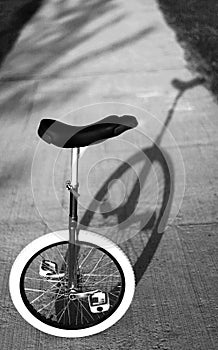 Mono cycle photo