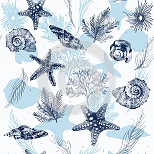Monochrome watercolor seamless pattern with bluel sea shells, stars and marine floral on the sand for decorative design