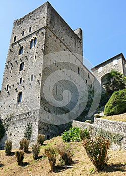 The MonrÃ©al tower on the ramparts of Sauveterre-de-BÃ©arn