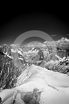 Mont-Blanc massif : VallÃ©e Blanche, Mer de Glace and TalÃ¨fre glacier, Aiguille de TalÃ¨fre and Aiguille Verte in the background