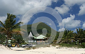 Mont Paradis-Orient Bay Beach