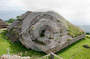 MONTE ALBAN II