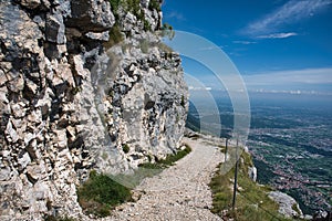Monte Cengio, Asiago, Italia, peak GrenadierÃ¢â¬â¢s leap photo