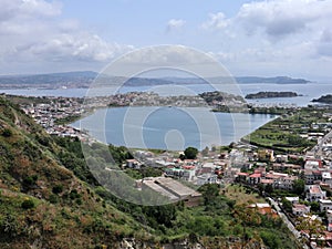 Monte di Procida - Panorama di Lago Miseno dal Belvedere Stupor Mundi