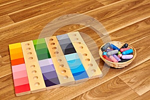 Montessori wood color gamut