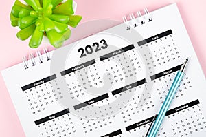  12 meses escritorio calendario 2023bolígrafo 