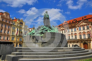 Monument of Jan Hus, The National Gallery, Old Buildings, Old Town Square, Prague, Czech Republic
