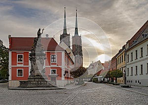 monument of jan nepomucen on the church square in wroclaw