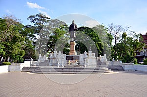 Monument King Rama in thai public park at Nonthaburi Thailand photo