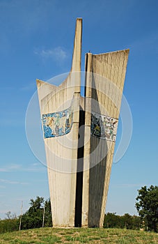 Monument in Plovanija