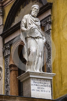 Monument of poet Dante Alighieri in the Piazza dei Signori in Verona, Italy