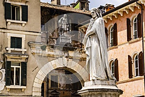 Monument of poet Dante Alighieri in the Piazza dei Signori in Verona, Italy