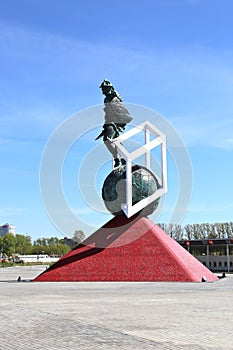 Monument sculpture Gladiator Spartacus