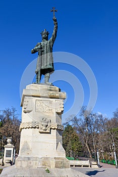 Monument statue of stefan cel mare si sfant