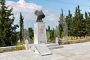 Monument for the 700 Thespians