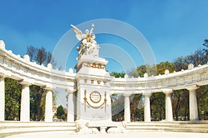 Monument to Benito JuÃÂ¡rez in Mexico City photo