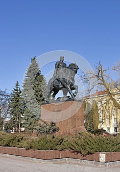 Monument to Danylo of Halych, in Ternopil photo