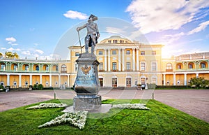 Monument to Emperor Pavel photo