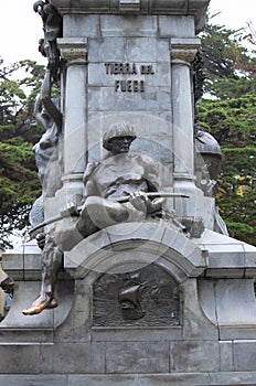 Monument to Fernando de Magallanes in Punta Arenas photo