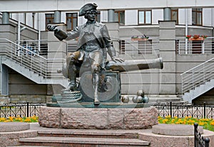 Monument to the goal-scorer Vasily Korchmin in St. Petersburg photo