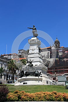 A monument to Henrique- Seafarer