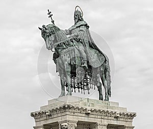 Monument to the Hungarian king Matyas. photo