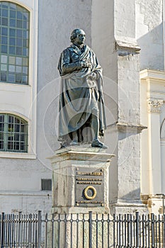 Monument to Johann Gottfried Herder photo